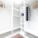 호텔 Kozmo Residences 5*