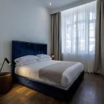 Kozmo Residences 호텔