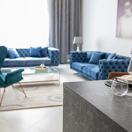 Kozmo Residences Szálloda 5*