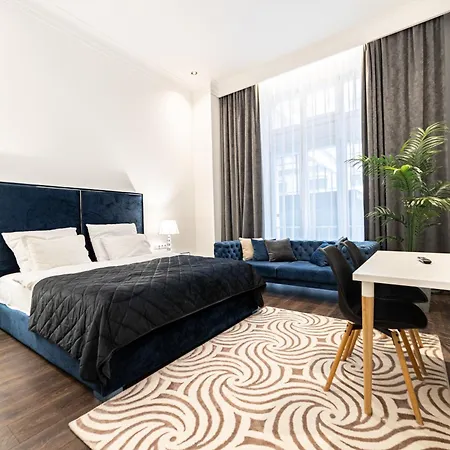 Kozmo Residences Szálloda 5*