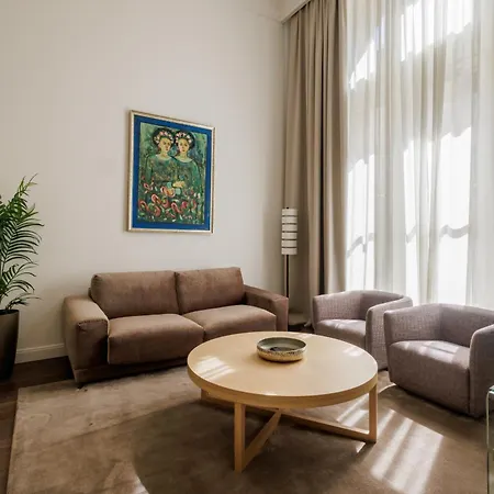 Hotell Kozmo Residences