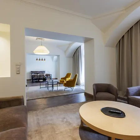 Kozmo Residences Hotel