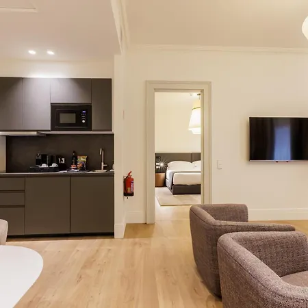 Kozmo Residences Hotel 5*