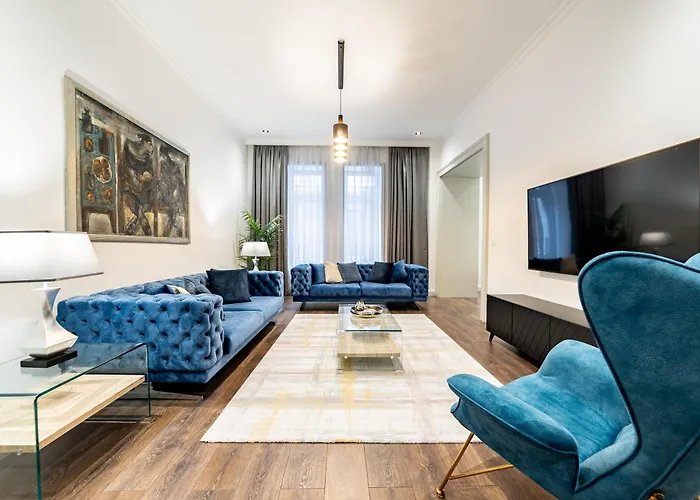 Hotel Kozmo Residences