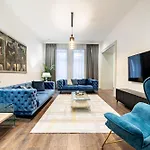 Hotel Kozmo Residences