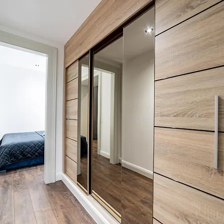 Kozmo Residences 호텔 부다페스트