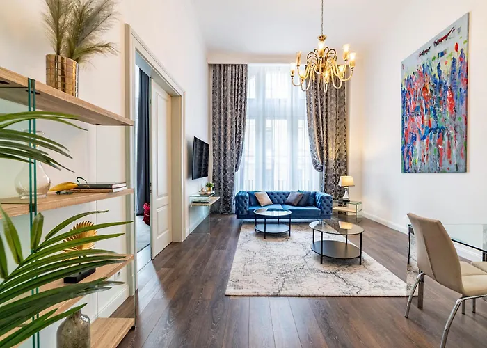 Hotel Kozmo Residences